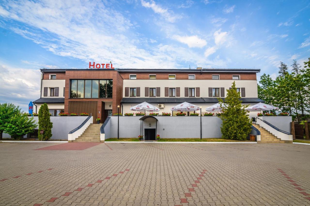 Slowianin Modliszewko Esterno foto